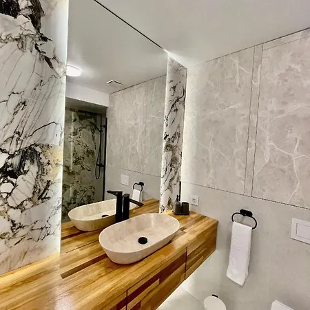 Apartment Boma *